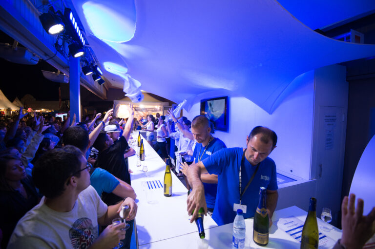 Foire aux vins de Colmar - stand de vin