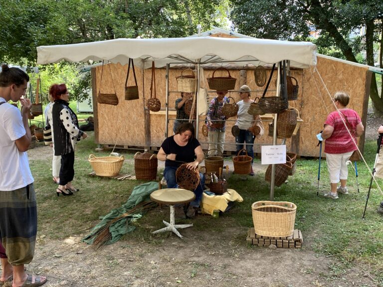 Orbey : marché des vanniers