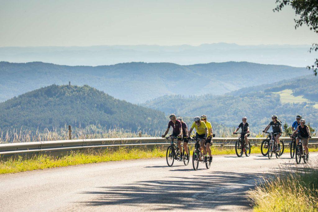 Col Attitude à la Station du Lac Blanc - Massif des Vosges : route dédiée aux cyclistes