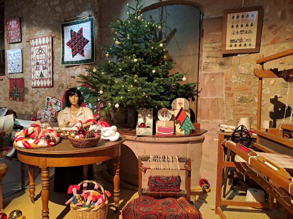 Exposition Noël tissu en Alsace